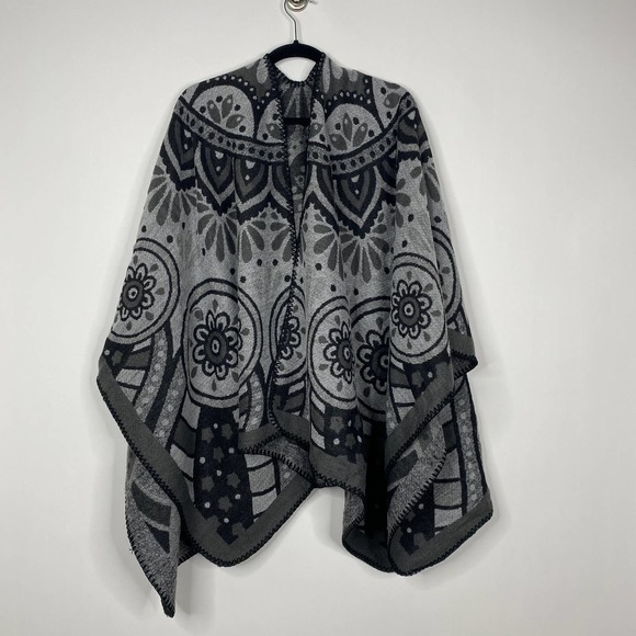 NEW Boho Southwest Ruana Oversized Open Wrap Poncho Blanket Scarf - Picture 2 of 9